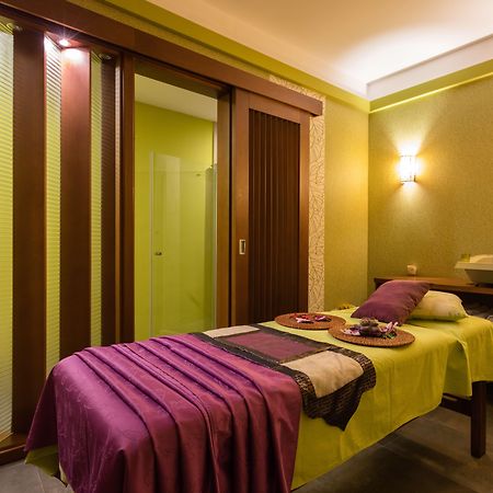 Primoretz Grand Hotel & Spa Burgas City Eksteriør billede A massage bed