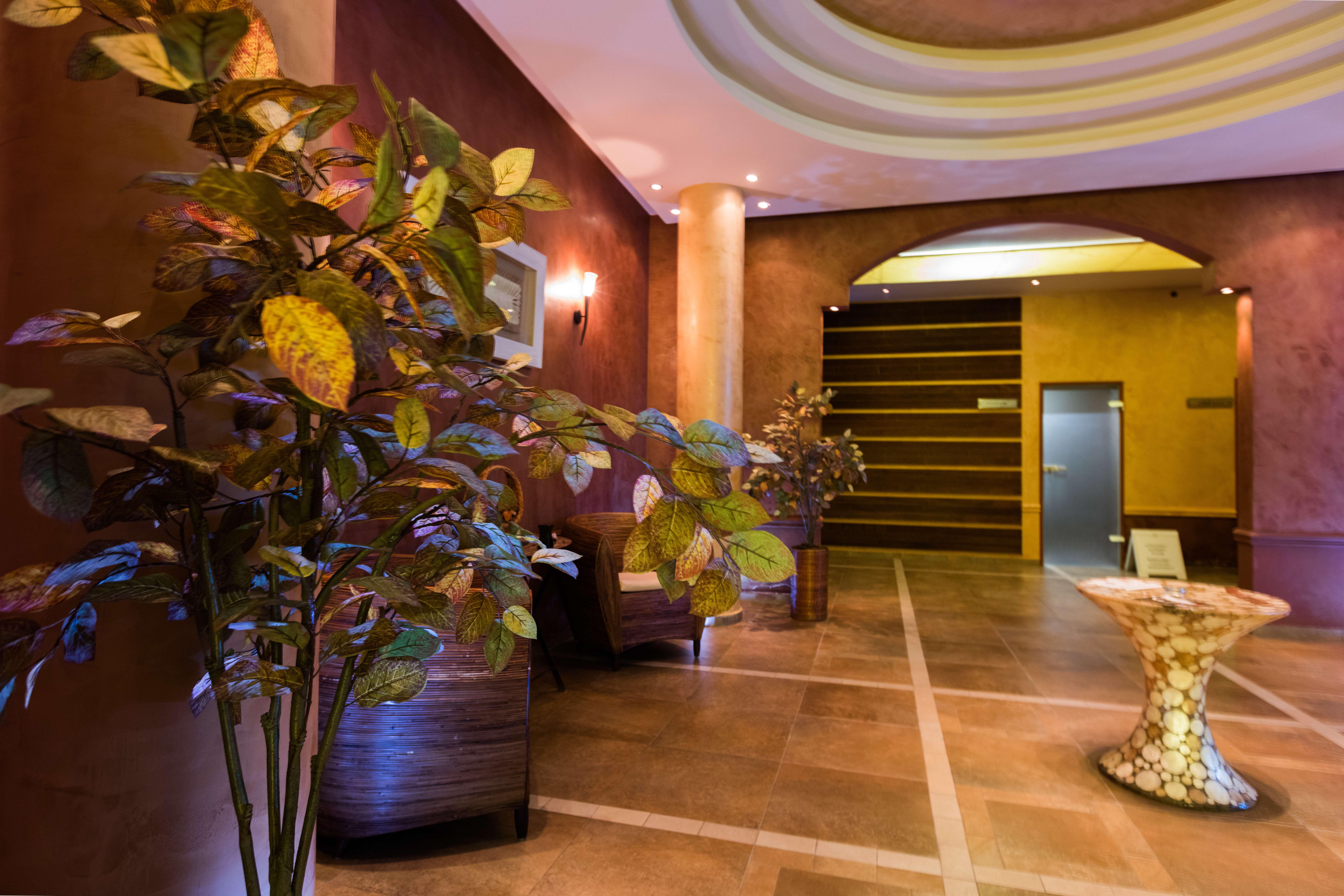Primoretz Grand Hotel & Spa Burgas City Eksteriør billede Interior of the hotel