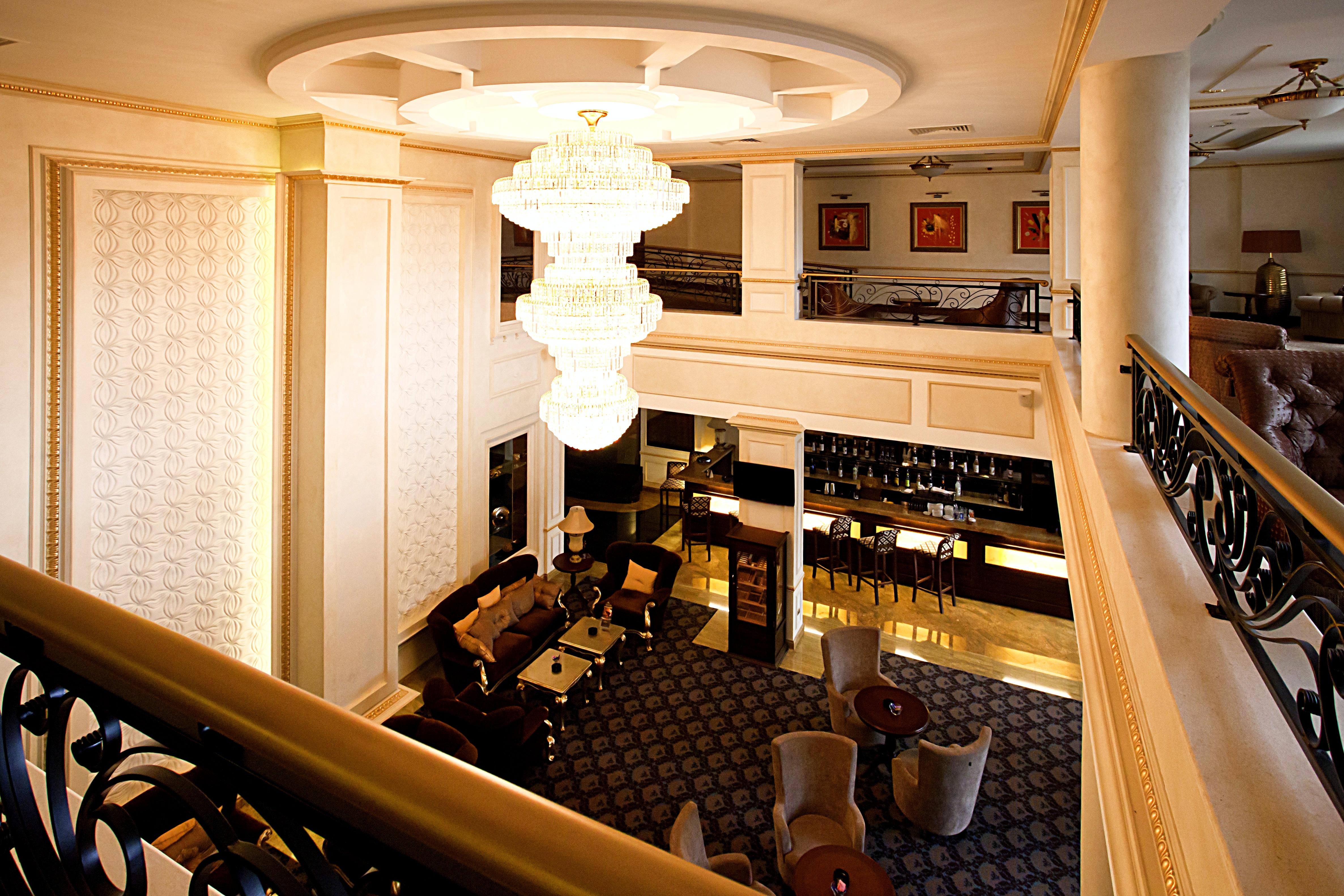 Primoretz Grand Hotel & Spa Burgas City Eksteriør billede The lobby of the hotel