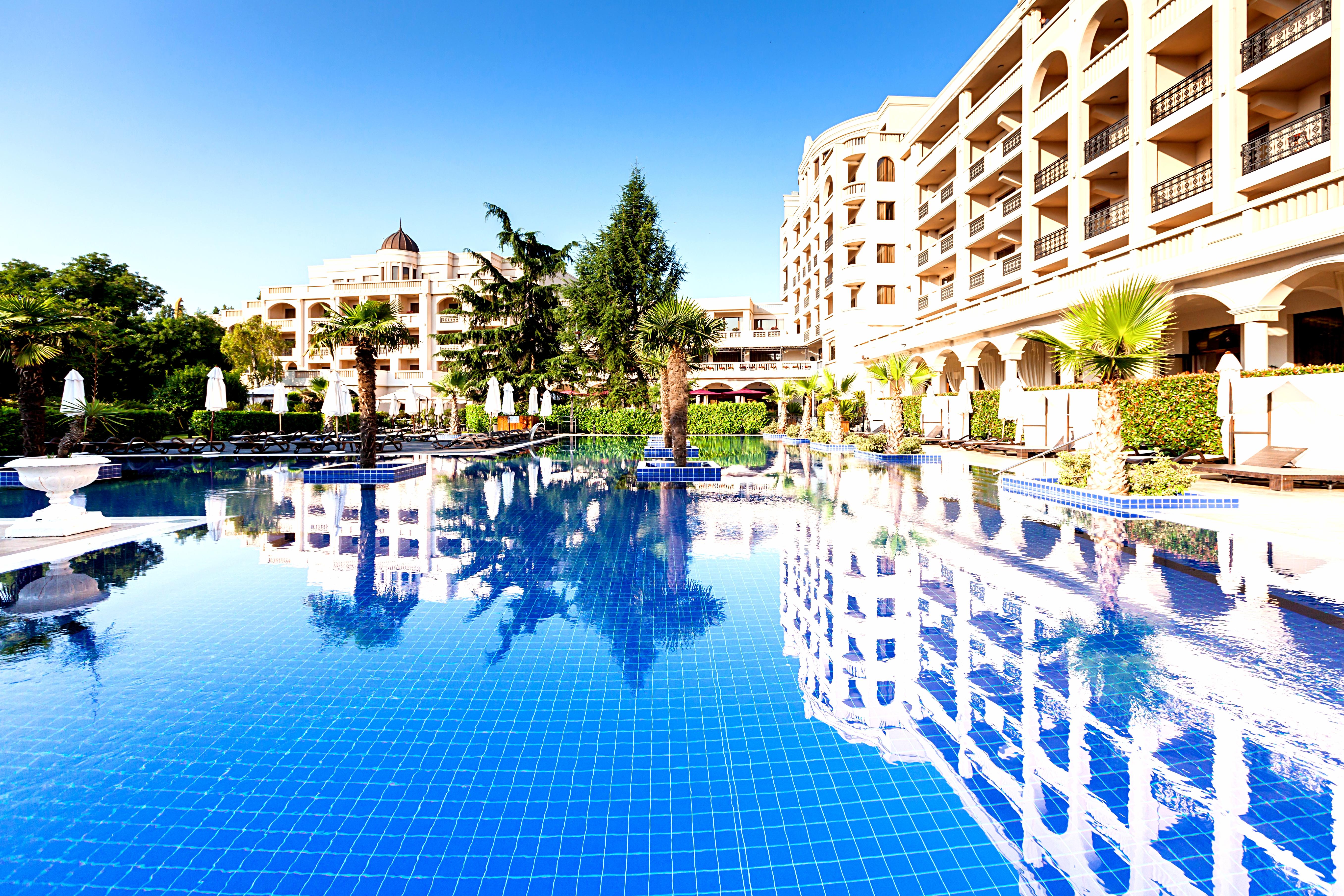 Primoretz Grand Hotel & Spa Burgas City Eksteriør billede The Royal